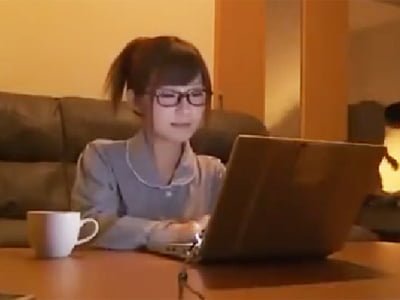 泥酔状態の巨乳OLを介抱するフリして自宅連れ込み→大量中出し！巨乳素人お姉さんOL中出しの無料エロ動画