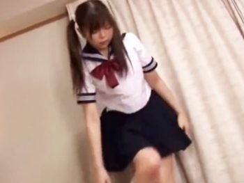 父を不憫に思ったJK娘が生挿入を許して近親相姦！女子校生美少女近親相姦のアダルトエロ動画