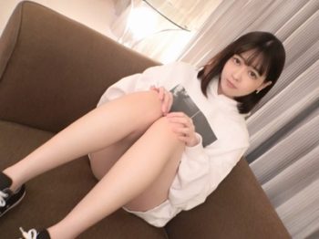 雑貨屋でアルバイトしてる坂道系並に可愛い現役JD素人美少女顔射ハメ撮りのアダルト動画