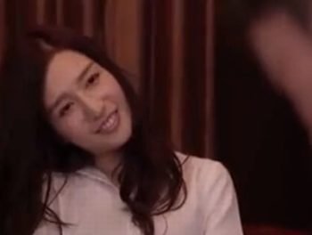 憧れの女上司のエロ誘惑に大暴走した童貞部下が何度射精しても萎えない絶倫中出し童貞中出しフェラのアダルト動画