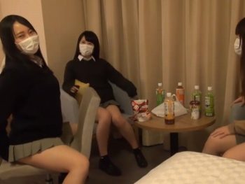 即削除注意！リアルJKたちとパパ活乱交する最高な個人撮影素人女子校生美少女乱交のAV動画