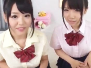 3Pソープで制服少女のローションでヌルヌルになったオマンコをハメ比べｗ美少女お姉さんロリコスプレ3Pソープのアダルト動画