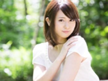 混浴温泉で知り合った男の勃起チンポに魅了されてしまう巨乳娘ｗ巨乳素人お姉さんパイズリの無料AV動画