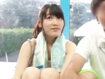 可愛い彼女を彼氏から引き離してエロマッサでトロトロになった幼膣に鬼畜な連続中出しｗ素人美少女中出しマッサージのエロ動画