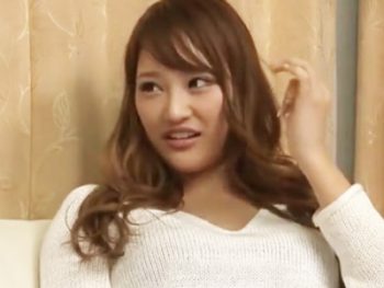 大好きな姉にお願いして筆おろししてもらった弟がゴムを外してこっそり中出しｗ巨乳お姉さん童貞中出し近親相姦のエロ動画