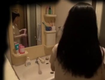 姉を盗撮して犯す鬼畜弟によって撮影された調教記録お姉さんハメ撮りレイプ近親相姦盗撮のアダルト動画