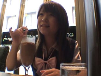 芸能界に興味があるという素人女子校生を騙してハメ撮りする鬼畜男素人女子校生ハメ撮りナンパフェラのポルノ動画