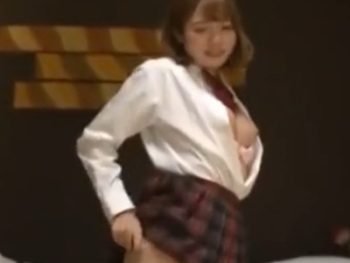 激カワJKデリ嬢に本番交渉→挿入パコ成功ｗ巨乳女子校生美少女ギャルのアダルト動画