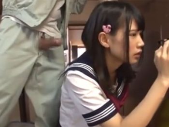 制服JKが作業着姿の鬼畜男に強引イラマレイプされてしまい号泣女子校生美少女イラマチオレイプのアダルトビデオ動画