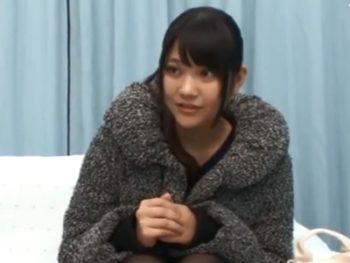 巨大童貞チンポに発情→筆下ろし引き受けてくれた淫乱素人娘ｗ素人美少女痴女童貞の無料エロ動画