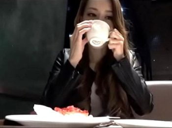 自らAV出演に応募してきたエロイイ女→自慢の美乳をぷるんぷるん揺らしながらアクメ絶頂巨乳素...