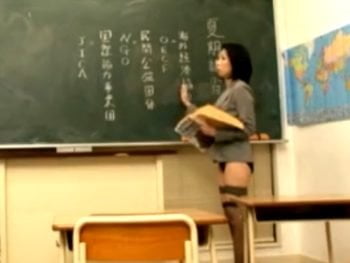 裏カジノのバーでS級バニーガールがオナニーショーからのご奉仕3P巨乳美少女コスプレ3PのアダルトSEX動画