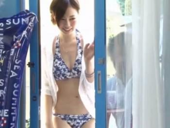 彼氏持ちアパレル店員をMM号で真性中出しNTR素人お姉さん水着の無料アダルト動画