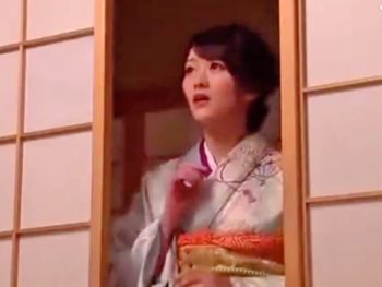 美形な和装美女が半ば強引な激パコでザーメン中出しされて痙攣絶頂巨乳お姉さん中出しのアダルト動画
