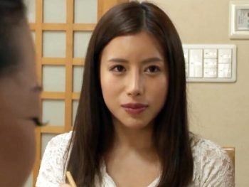 欲求不満の若妻が絶倫の義父を逆夜這いして近親中出しNTRパコ巨乳痴女人妻中出し近親相姦のアダルト動画