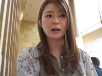 巨乳の素人お姉さんと濃密なハメ撮りパコ→ザーメンぶっかけ巨乳素人お姉さんハメ撮りのエッチな動画