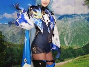 ガチで可愛い美少女レイヤーが生中出し5P乱交でリアル失神ｗ美少女中出し乱交のAV無料動画