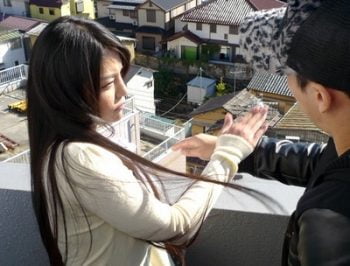 夫の借金のせいで幸せな生活から一遍…チンポ奴隷に落とされたのは学生時代に断った男のせいだった巨乳人妻乱交えりりかのアダルト動画