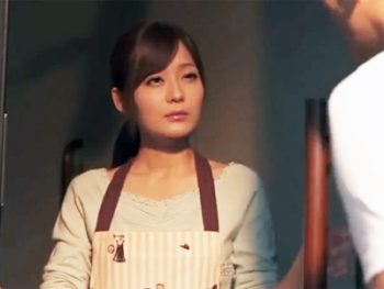 旦那の知らぬ間に犯されて堕ちていく激カワ若妻お姉さん人妻レイプ石原莉奈のアダルト動画