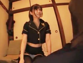 童貞狩りする痴女お姉さんが素人宅を訪問して筆おろし＆初中出しを経験させるｗ巨乳お姉さん痴女童貞中出しのアダルト動画