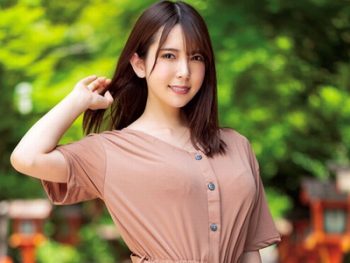 夏休みに家に来たかわいい孫娘に中出しキメるカスじじいｗ中出しレイプのアダルト動画