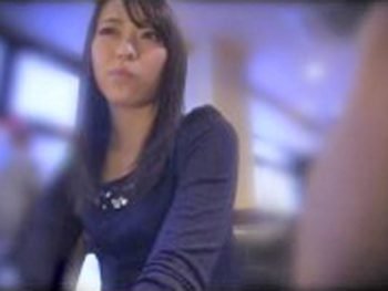 ナンパした黒髪ロングの清楚妻はまさかのパイパン！→中出しファック！素人人妻パイパン中出しナンパのエッチな動画