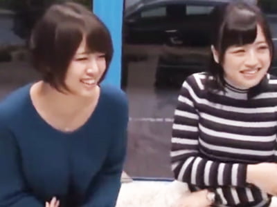 専業主婦達の敏感な乳首をマッサージして欲情させ寝取り乱交ハメ！巨乳素人人妻ナンパ乱交のアダルトエロ動画