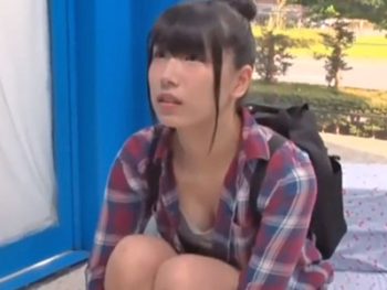 早漏チンポを相手にした素人娘が唐突な中出しに呆然ｗ巨乳素人美少女中出しのアダルトエロ動画