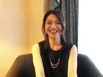 という割にチンポ挿ったらノリノリで他人チンポを楽しむ不貞妻素人お姉さん痴女人妻ハメ撮りのアダルト動画