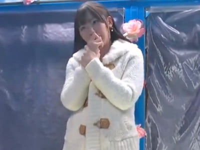 素人美女に謝礼渡してカメラ前で顔射パコしちゃう素人美少女顔射の無料ポルノ動画