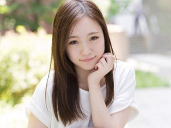 濃厚な愛撫に乳首を勃起させ身体を震わせながらマジイキするパイパン美少女美少女パイパンのエロ動画