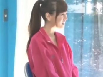 明るいセレブ妻さんを乳首責めしたったらホテル連れ込み成功→ここぞと無許可中出し！素人お姉さん痴女人妻中出しハメ撮りのAVエロ動画