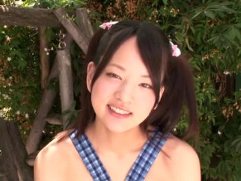 つるぺた娘に筆おろしされる童貞おじさんww美少女童貞あべみかこのエッチな動画