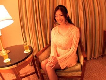 何度も出演を断られてきた実在する超高級コールガールの実態巨乳お姉さん中出しのアダルトエロ動画