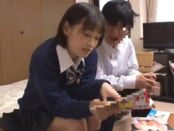 童貞後輩に頼み込まれてパコ許したら中出しされちゃった女子校生素人女子校生美少女中出しのアダルト動画