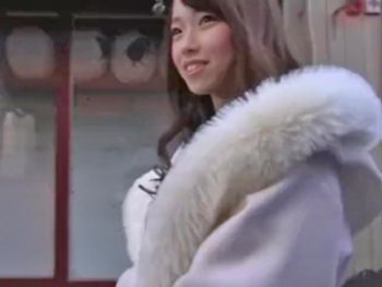 アイドル志望のフリーターを一本釣り→彼氏居るのに即日ハメｗｗ素人美少女ナンパのエッチな動画