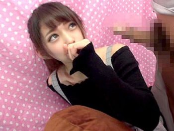 チンポに目がないザーメン狂いの痴女JKが濃厚フェラで精子ごっくん女子校生痴女フェラのエッチな動画