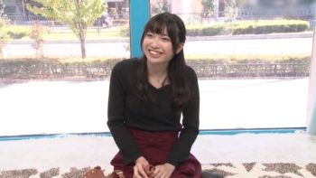 清楚系女子大生がMM号の中で初対面の男性と性行為！素人美少女ハメ撮りのエロ動画