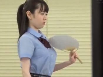 胸元アピッて挑発してくる巨乳JKはお掃除フェラまで完璧ですｗ巨乳女子校生美少女のアダルトエロ動画