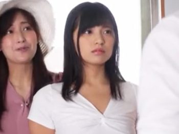 近所に引っ越してきた無防備で無抵抗な巨乳美少女をヤリたい放題に犯して中出ししまくりｗ巨乳コスプレ中出しフェラのエロ動画