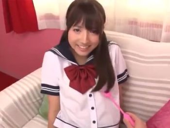 制服姿の巨乳美少女JKを放課後の学園内でパコ→大量顔射巨乳女子校生美少女顔射三上悠亜のアダルトSEX動画