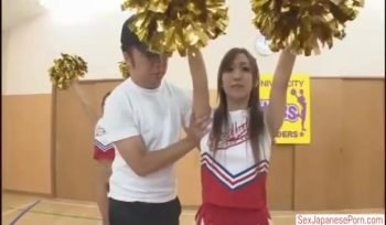 時間を止められ好き放題チンポをハメられる美女達！美少女顔射露出の無料アダルト動画