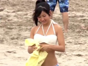 女性スタッフからのナンパで気を許したビキニ美女に中出しマッサージ素人美少女水着ナンパマッサージのエロ動画