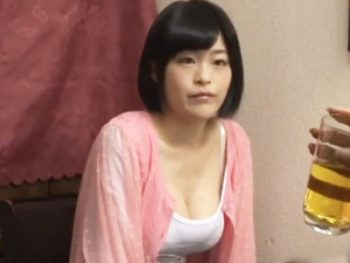 甘えん坊の妹が久しぶりに再会した兄とイチャラブパコ美少女妹中出し近親相姦のアダルト動画