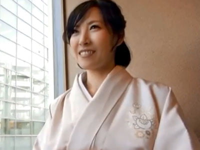 細いのに巨乳！和服が似合う清楚素人妻の不貞ハメ撮り映像がぐう抜ける件巨乳素人お姉さん人妻顔...