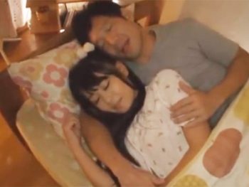引き取った姪っ子をチンポで調教するゴミ叔父美少女の無料セックス動画