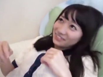 道を聞くフリをして激カワJDをナンパ→自宅に連れ込み無許可中出しｗ素人美少女中出しハメ撮りナンパの無料エロ動画