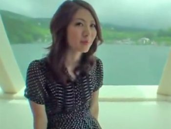 旦那とセックスレスな美人妻が温泉旅行で不倫相手とハメまくりｗ素人人妻ハメ撮りのアダルト動画