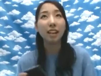 素股だけのハズが生チンポをぶち込まれ中出しされてしまうお姉さんｗ素人お姉さんパイパン中出しナンパのアダルトエロ動画