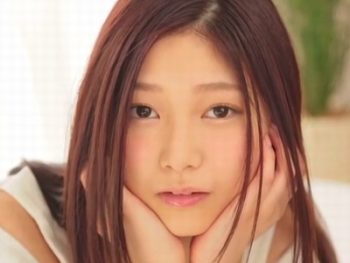 透明感抜群のアイドル級の美素人がイケメンチンポハメられマジイキ！巨乳素人美少女顔射の無料ポルノ動画